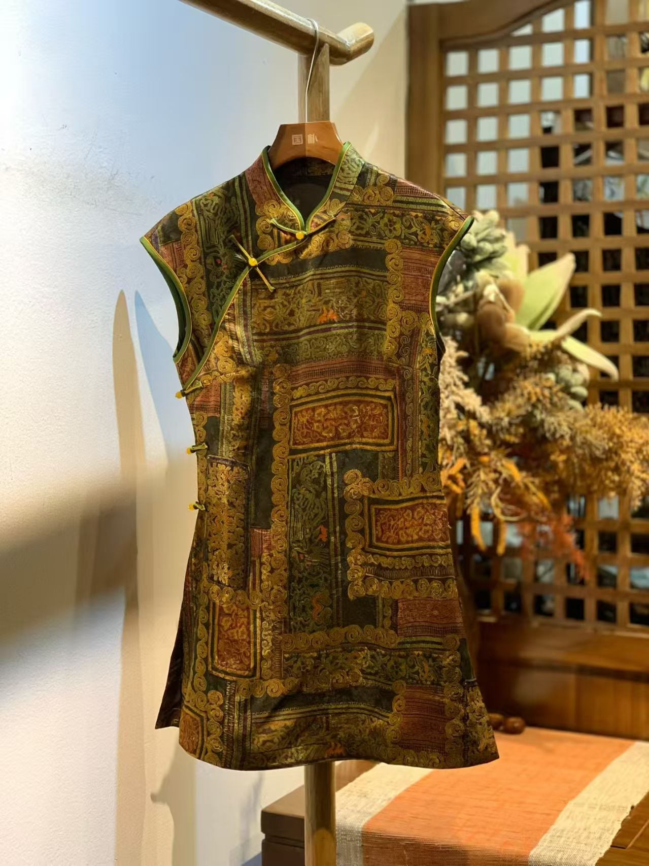 显瘦西关宫柳香云纱旗袍